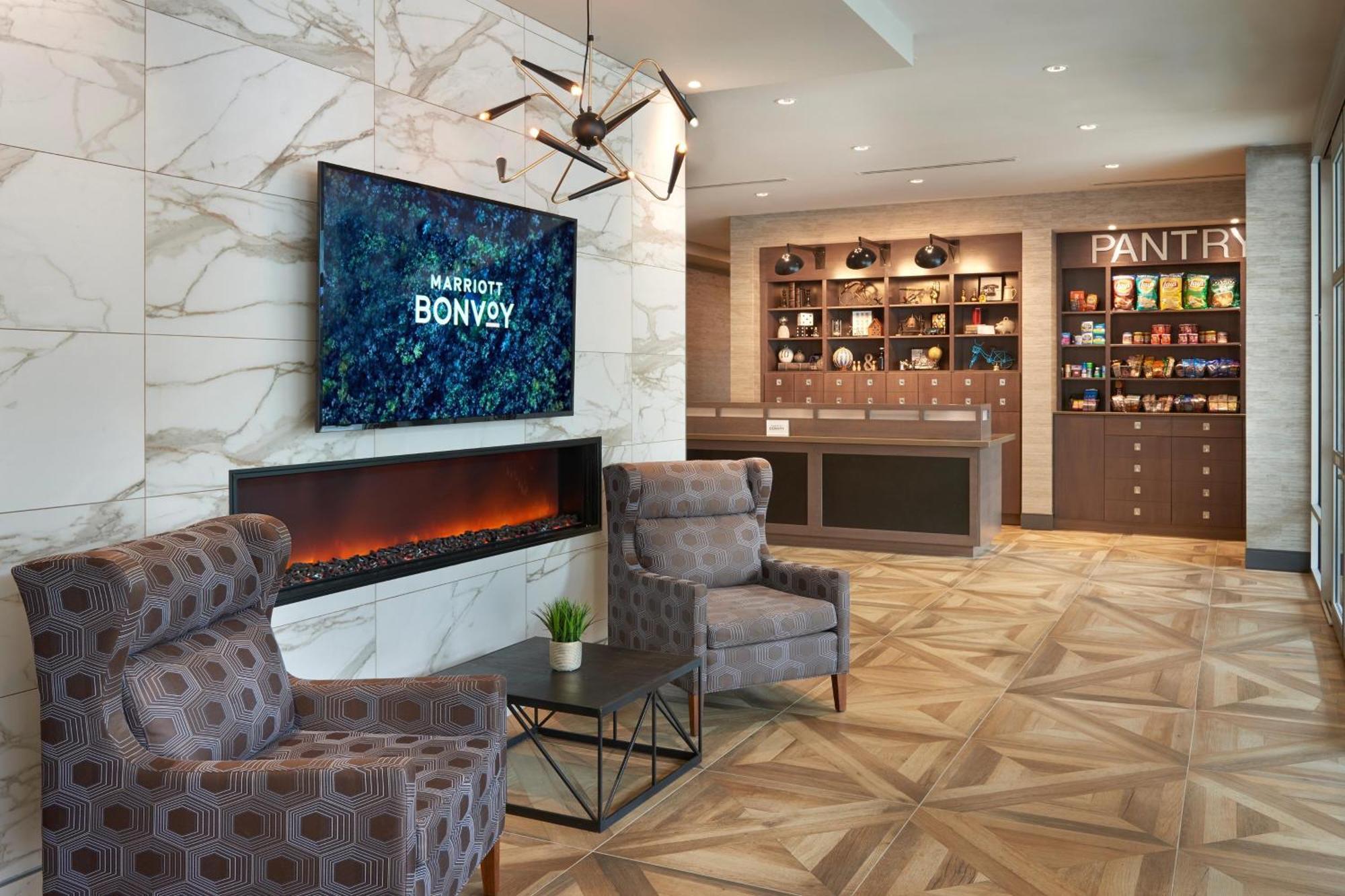 Four Points By Sheraton Windsor Downtown Ngoại thất bức ảnh